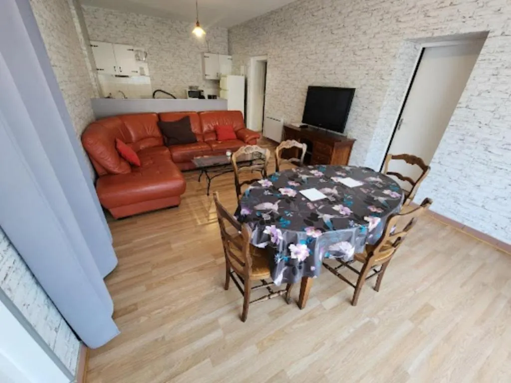 Hébergement de vacances Gîte43 Decazeville France